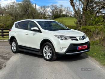 2013 - 2.2 D-4D Icon 5dr