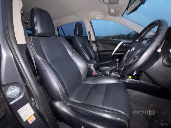 Used Toyota RAV4 2016 for sale - 77144990: Photo 12