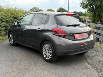 Used Peugeot 208 2019 for sale - 79413636: Photo