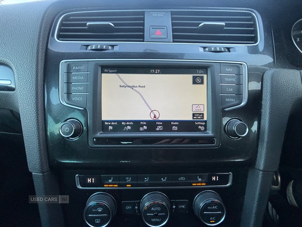 Used Volkswagen Golf 2017 for sale - 76410045: Photo 10