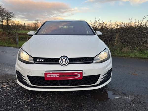 Used Volkswagen Golf 2017 for sale - 76410045: Photo 5