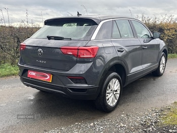 Used Volkswagen T-Roc 2021 for sale - 77098457: Photo