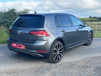 Used Volkswagen Golf 2017 for sale - 75416023: Photo