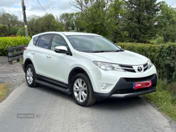 2013 - 2.2 D-4D Icon 5dr