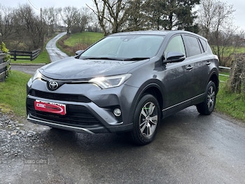 Used Toyota RAV4 2017 for sale - 77484801: Photo