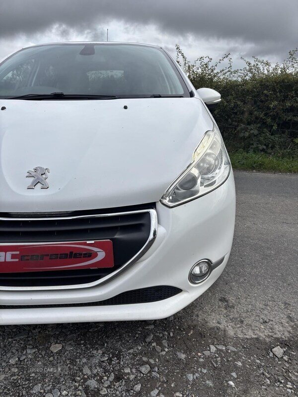 Used Peugeot 208 2014 for sale - 76458355: Photo 7