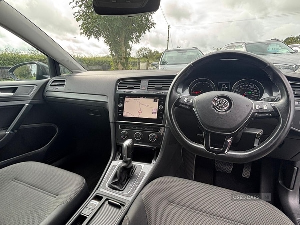 Used Volkswagen Golf 2017 for sale - 76014049: Photo 11