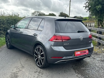 Used Volkswagen Golf 2017 for sale - 76014049: Photo 4