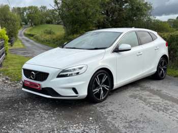 Used Volvo V40 2017 for sale - 75247905: Photo