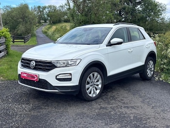 Used Volkswagen T-Roc 2019 for sale - 78890400: Photo