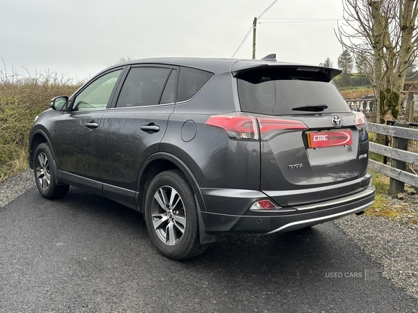 Used Toyota RAV4 2017 for sale - 78158029: Photo 2
