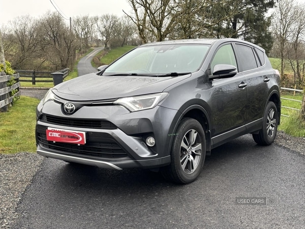 Used Toyota RAV4 2017 for sale - 78158029: Photo 3