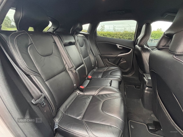Used Volvo V40 2017 for sale - 76138807: Photo 10