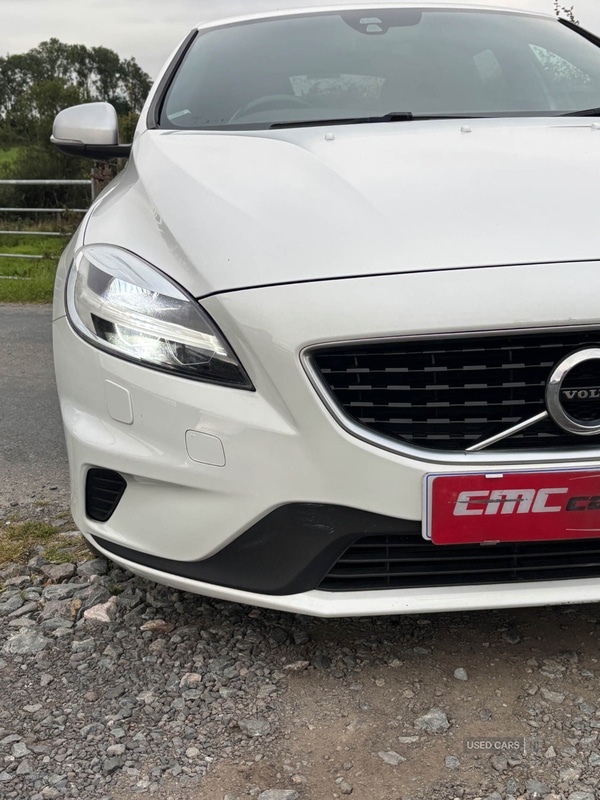 Used Volvo V40 2017 for sale - 76138807: Photo 7