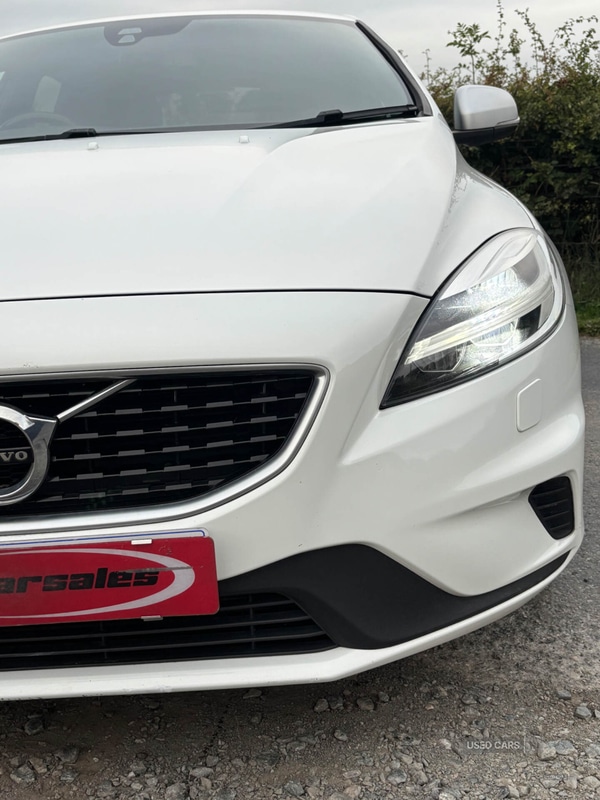 Used Volvo V40 2017 for sale - 76138807: Photo 8
