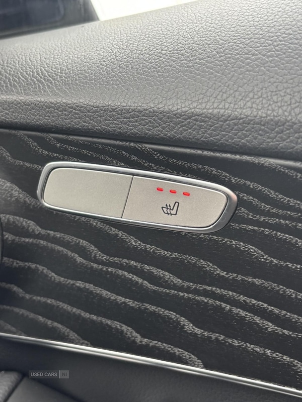 Used Mercedes-Benz C Class 2018 for sale - 78101941: Photo 9