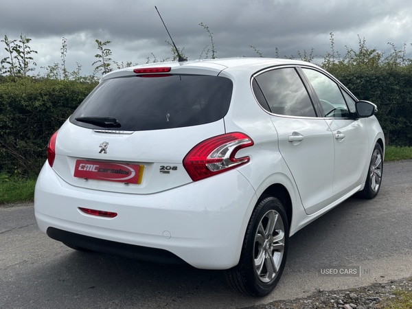 Used Peugeot 208 2014 for sale - 76419205: Photo 4