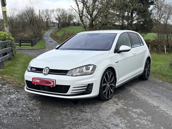 Used Volkswagen Golf 2017 for sale - 76608753: Photo 3