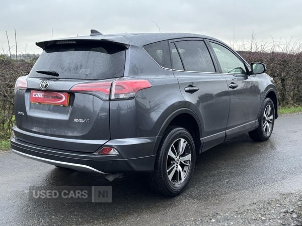 Used Toyota RAV4 2017 for sale - 78048564: Photo 4