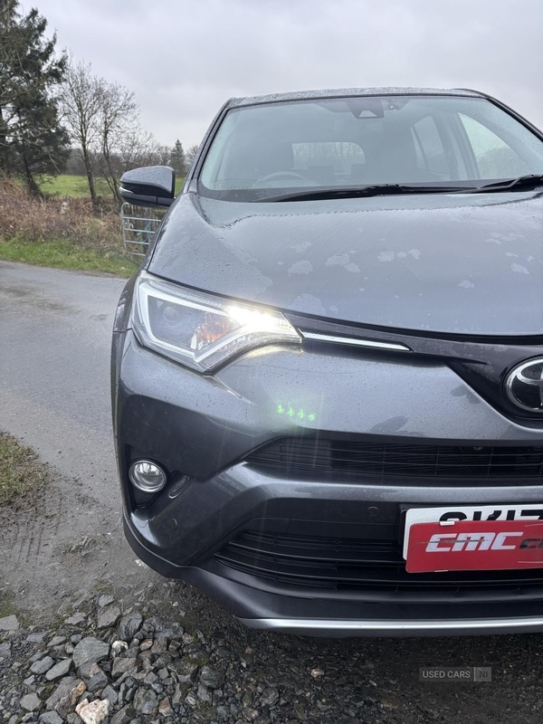 Used Toyota RAV4 2017 for sale - 78048564: Photo 7