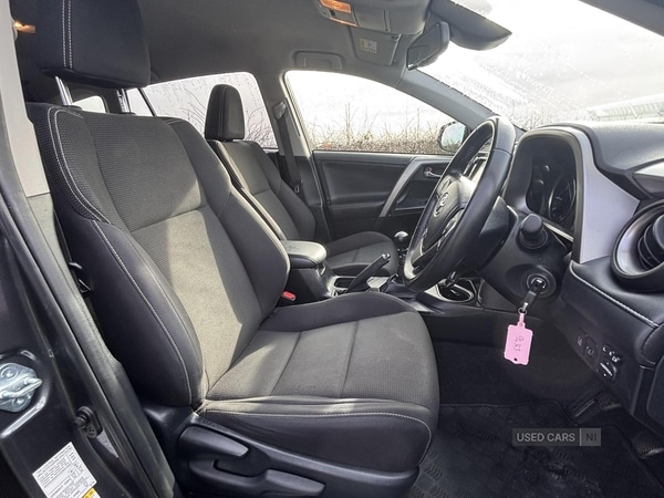 Used Toyota RAV4 2017 for sale - 77599464: Photo 10