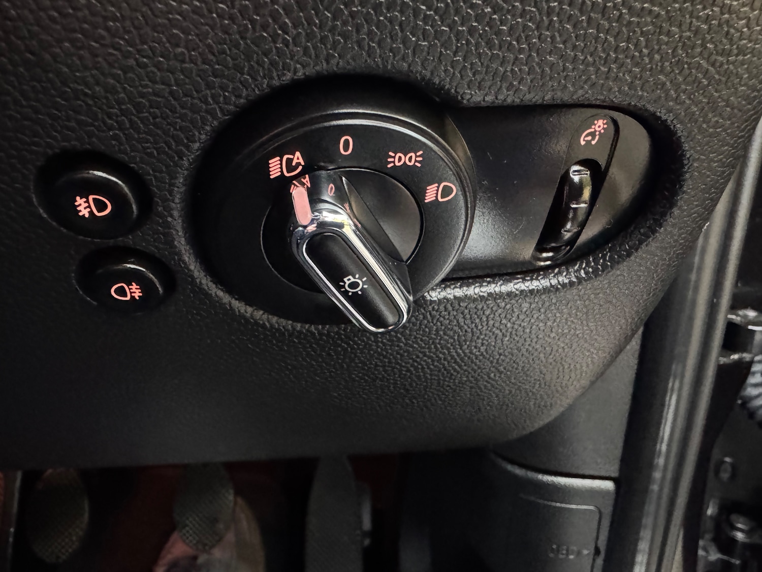 Used MINI Hatch 2017 for sale - 76648125: Photo 23