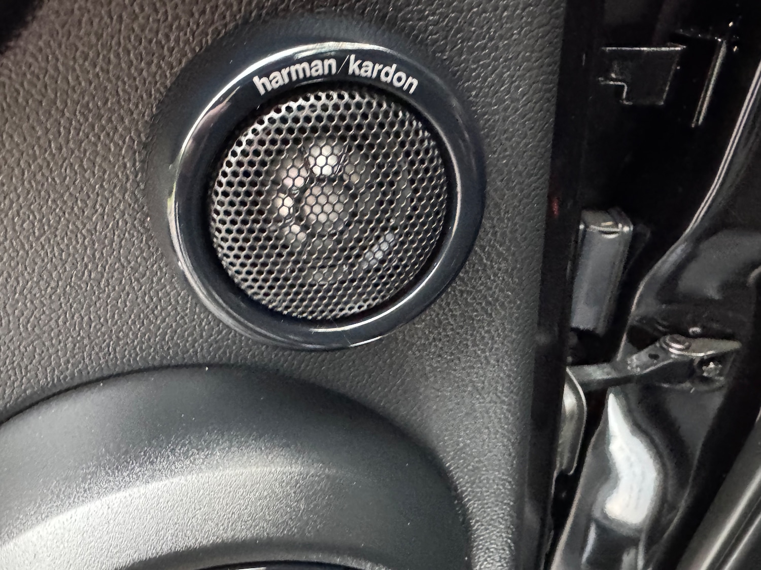 Used MINI Hatch 2017 for sale - 76648125: Photo 31