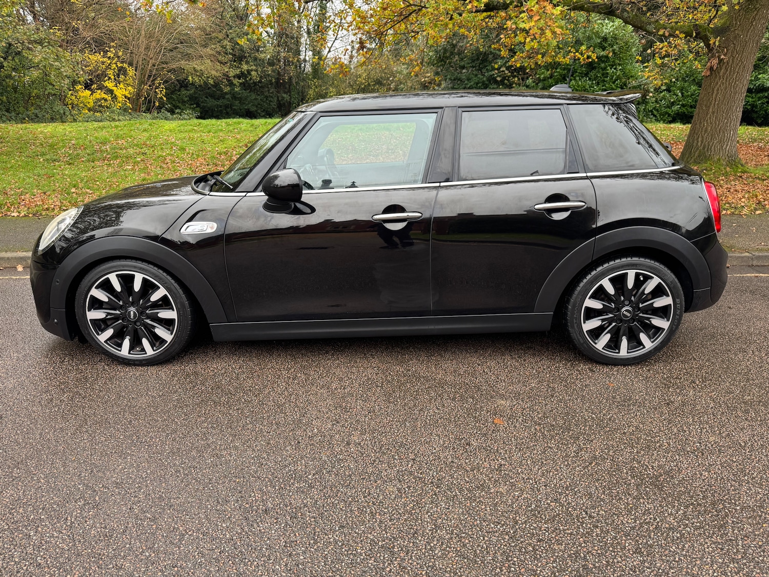 Used MINI Hatch 2017 for sale - 76648125: Photo 4