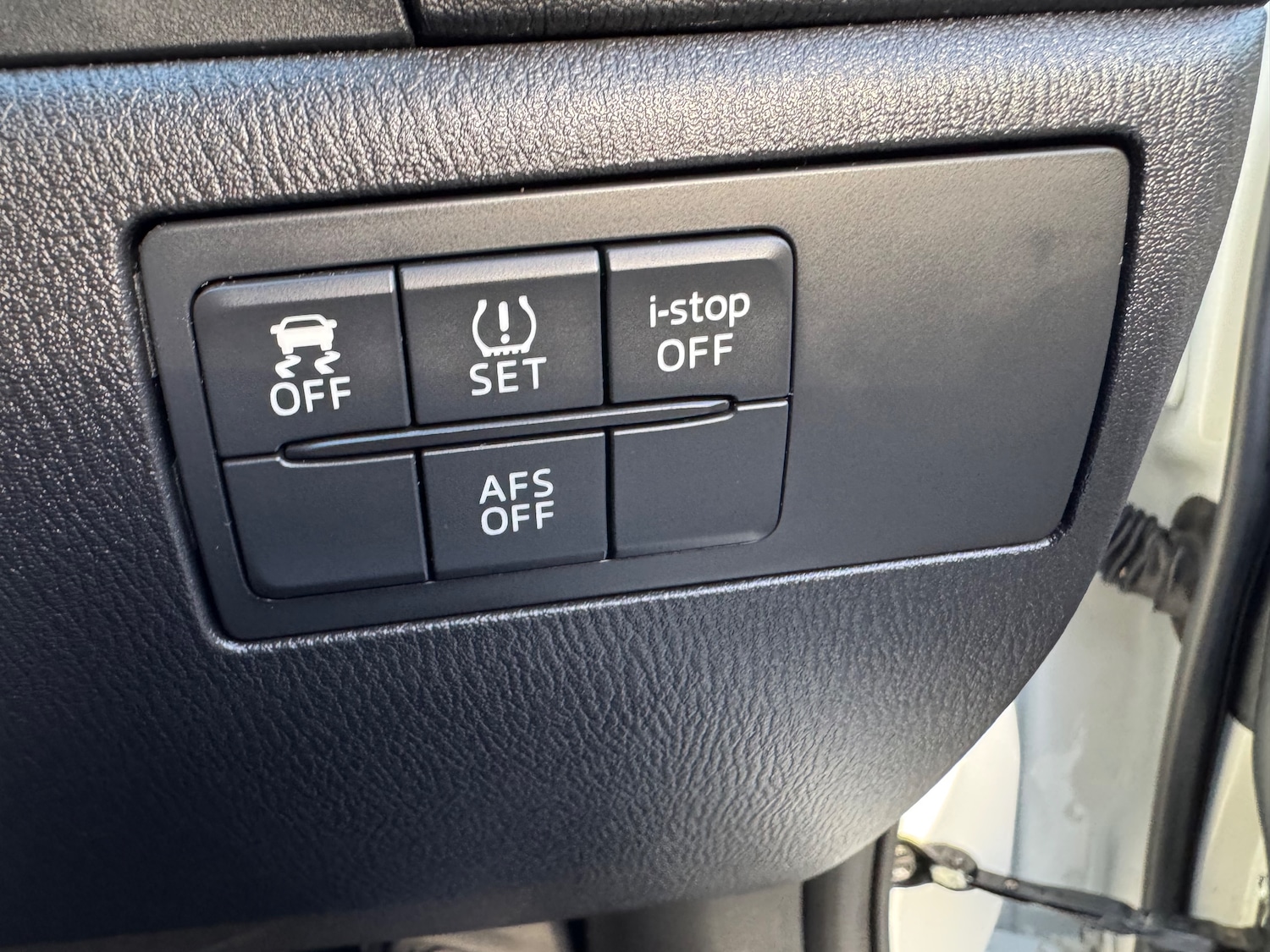 Used Mazda Mazda3 2015 for sale - 76972971: Photo 20