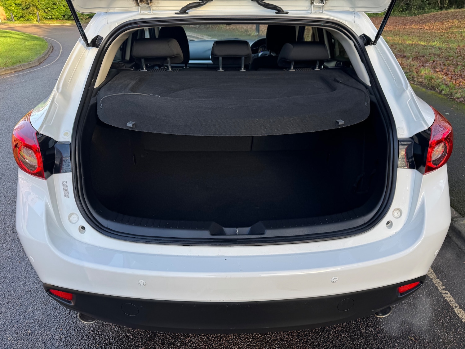 Used Mazda Mazda3 2015 for sale - 76972971: Photo 7