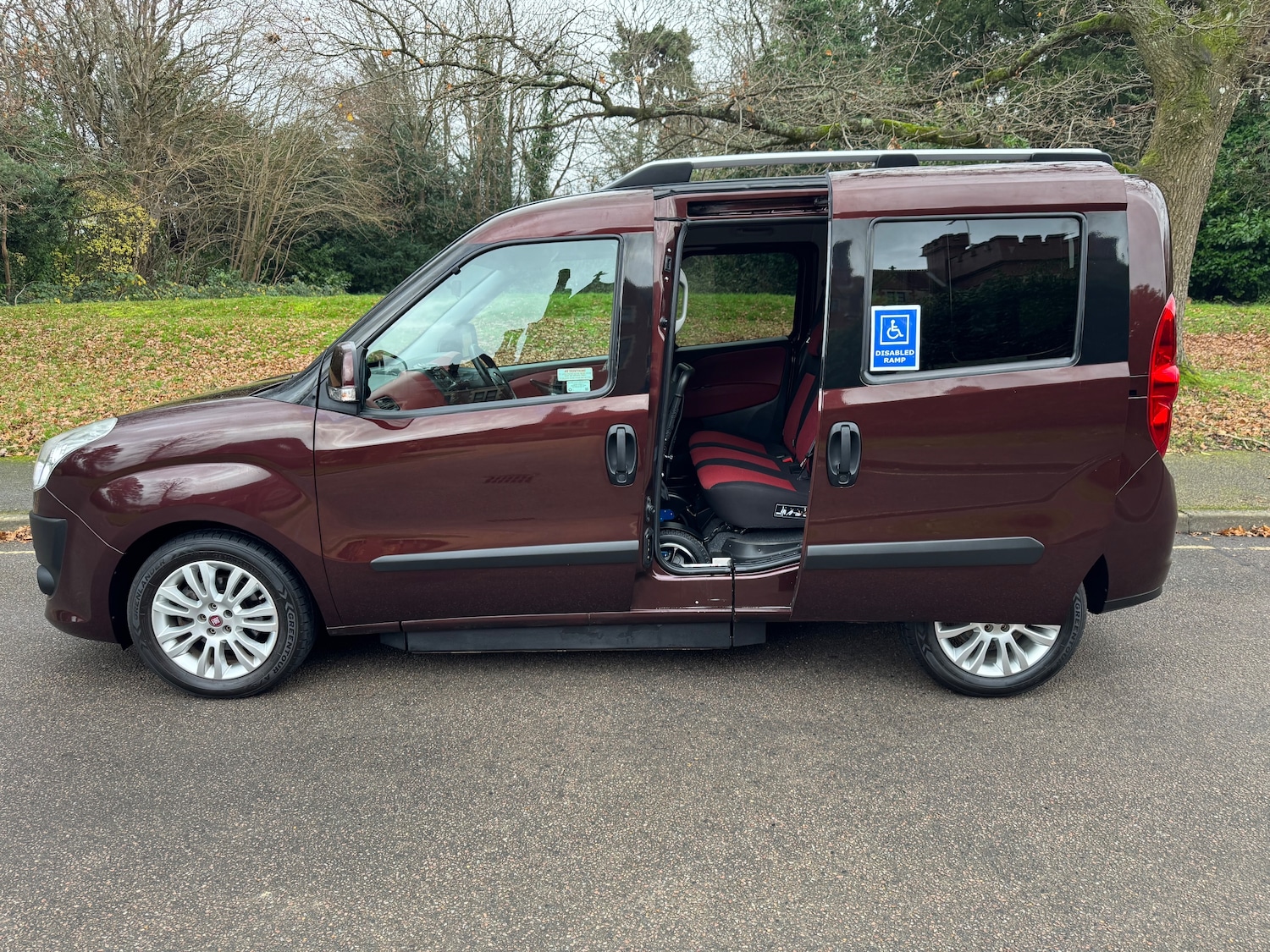 Used Fiat Doblo 2015 for sale - 76940160: Photo 5