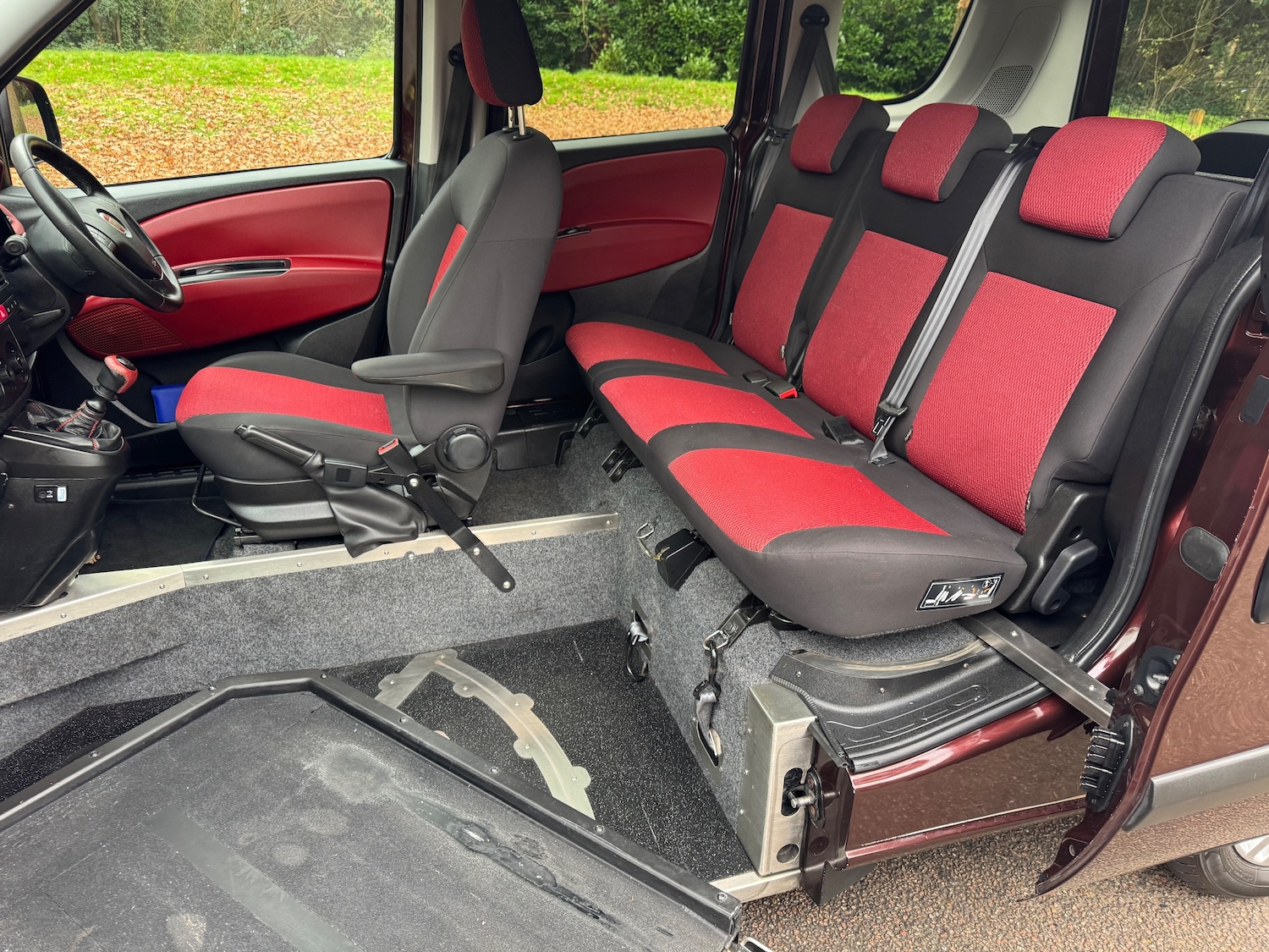 Used Fiat Doblo 2015 for sale - 76940160: Photo 6