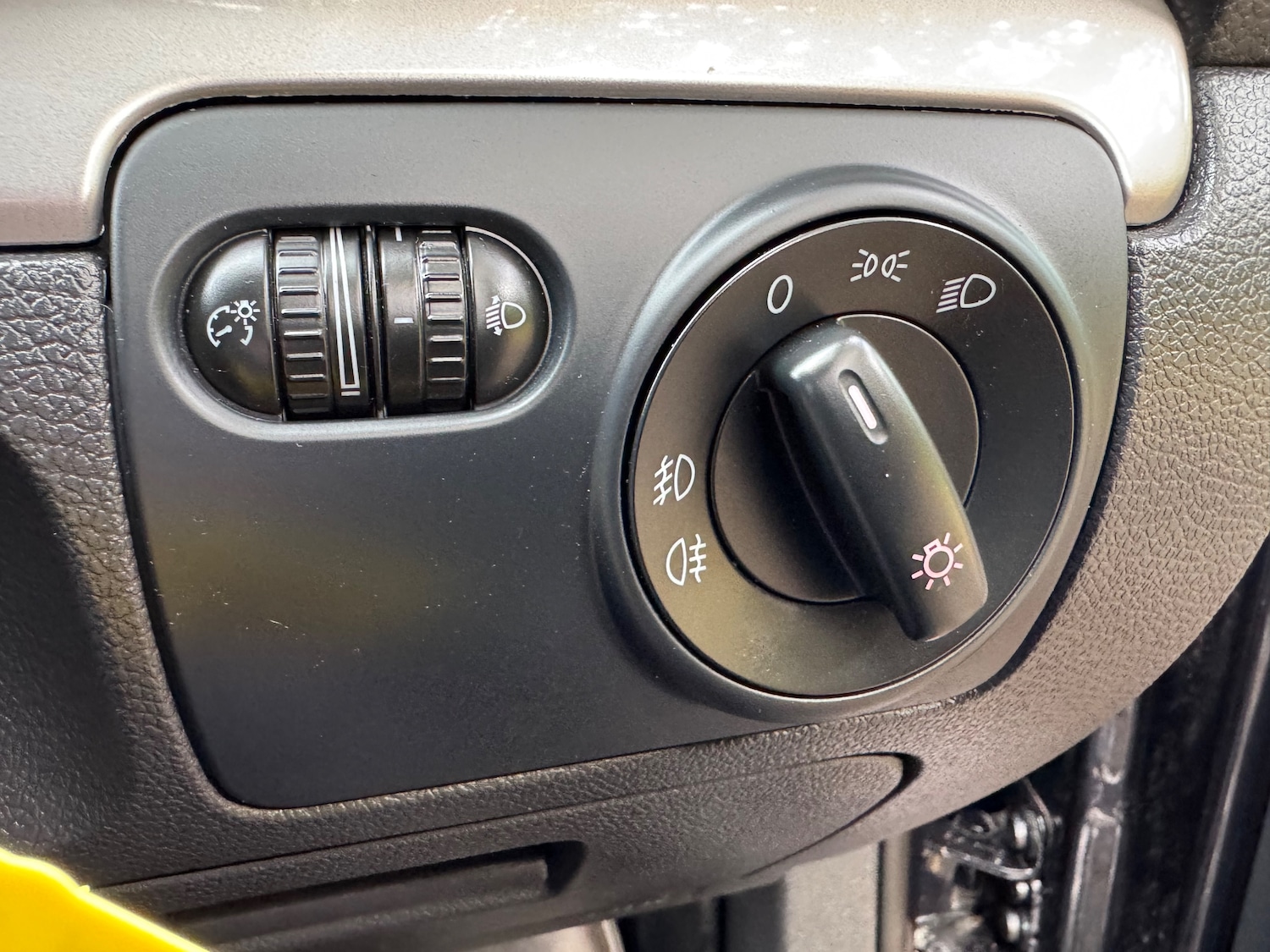 Used Volkswagen Golf 2009 for sale - 77006518: Photo 17