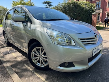 Used Toyota Verso 2010 for sale - 78341058: Photo