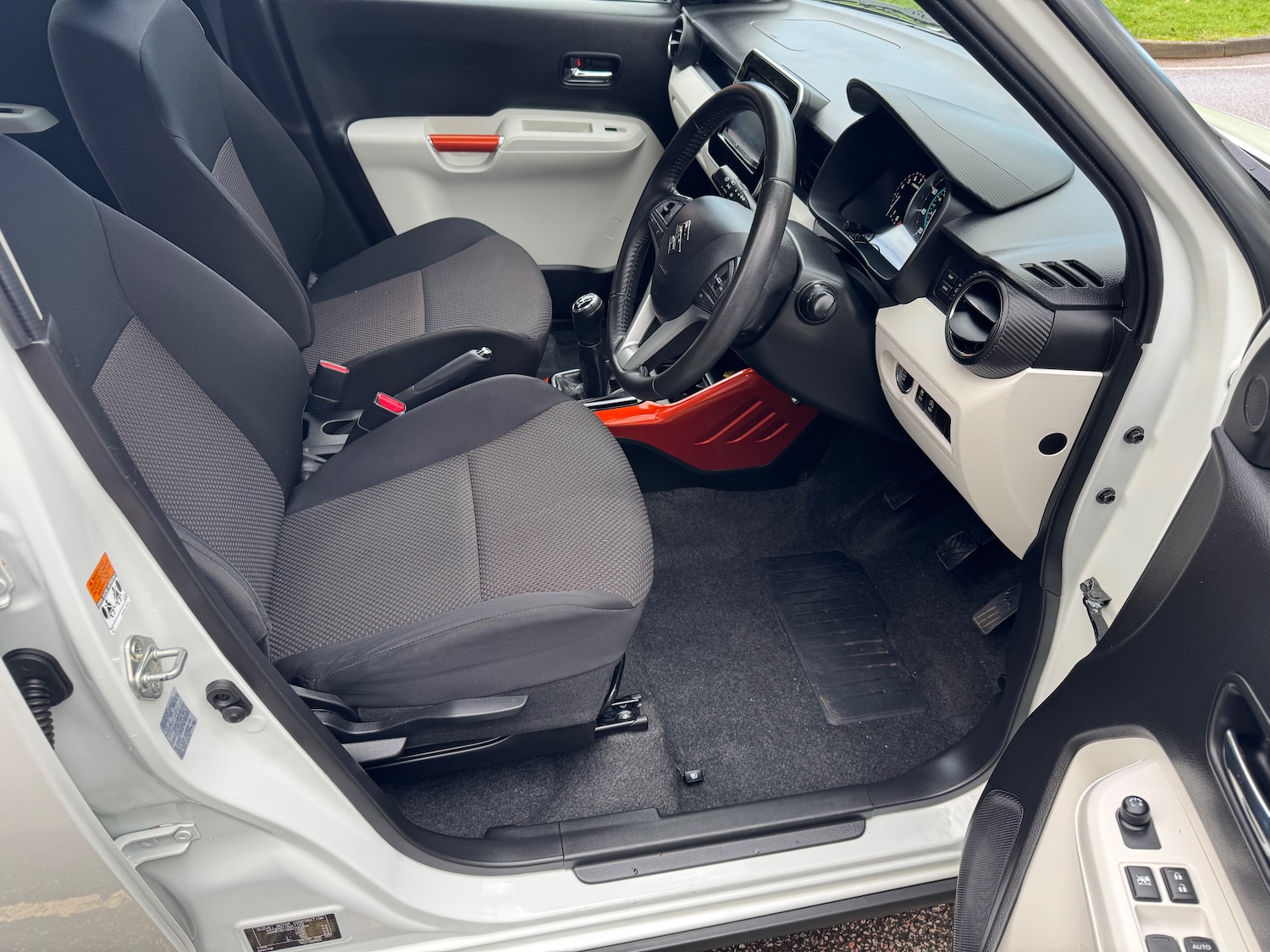 Used Suzuki Ignis 2017 for sale - 77436318: Photo 14