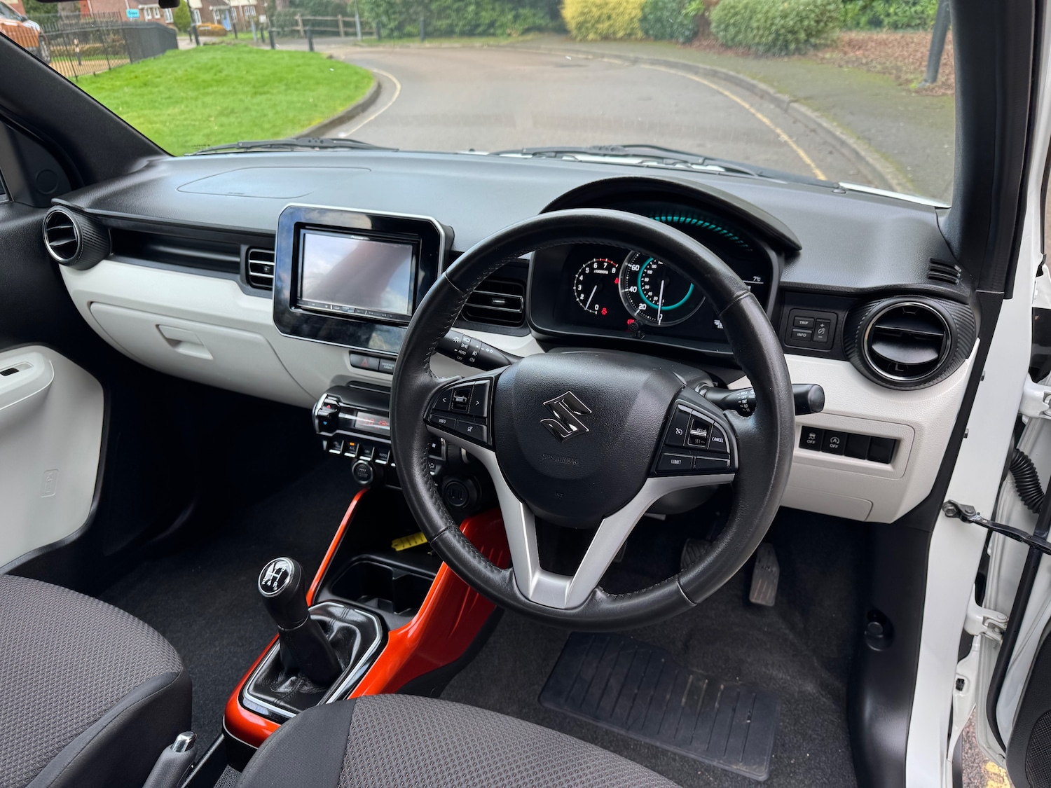 Used Suzuki Ignis 2017 for sale - 77436318: Photo 15