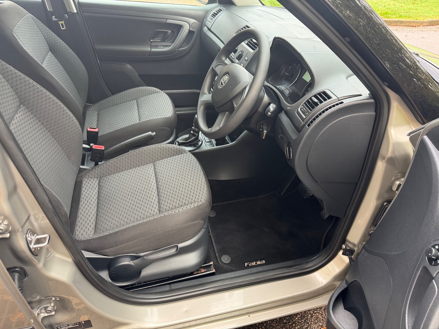 Used Skoda Fabia 2013 for sale - 76577444: Photo 11