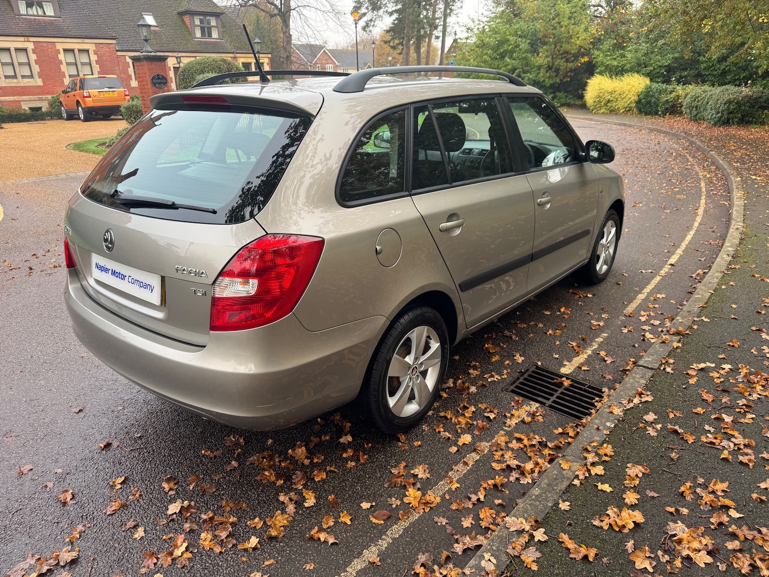 Used Skoda Fabia 2013 for sale - 76577444: Photo 9
