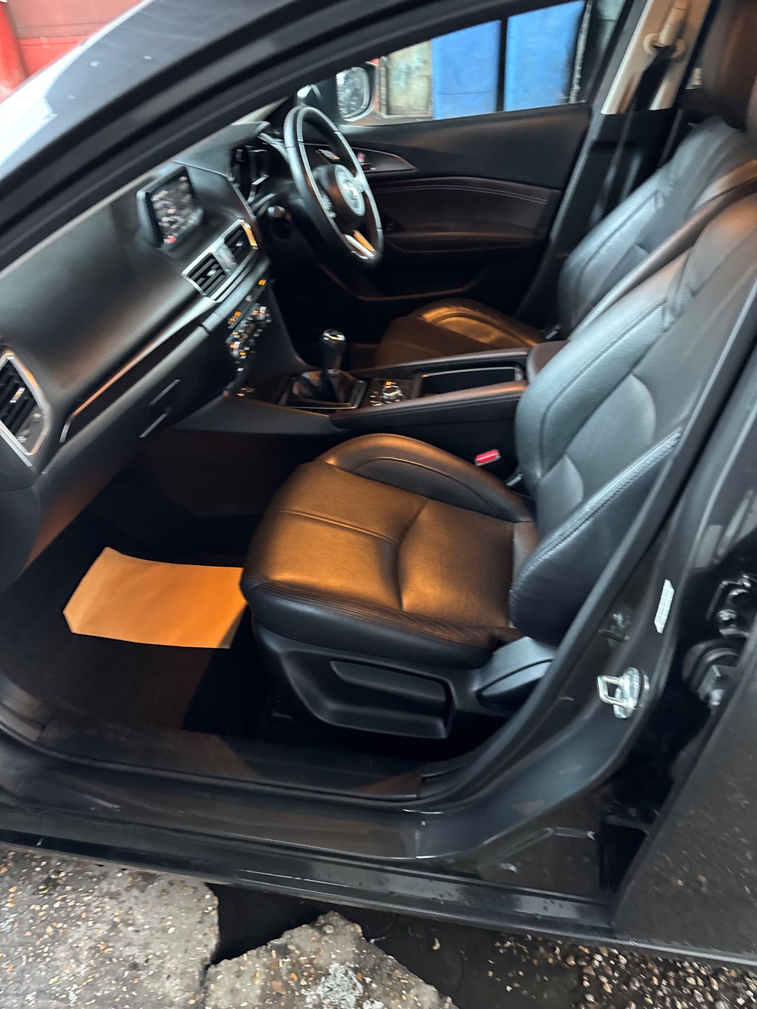 Used Mazda Mazda3 2018 for sale - 76305337: Photo 7
