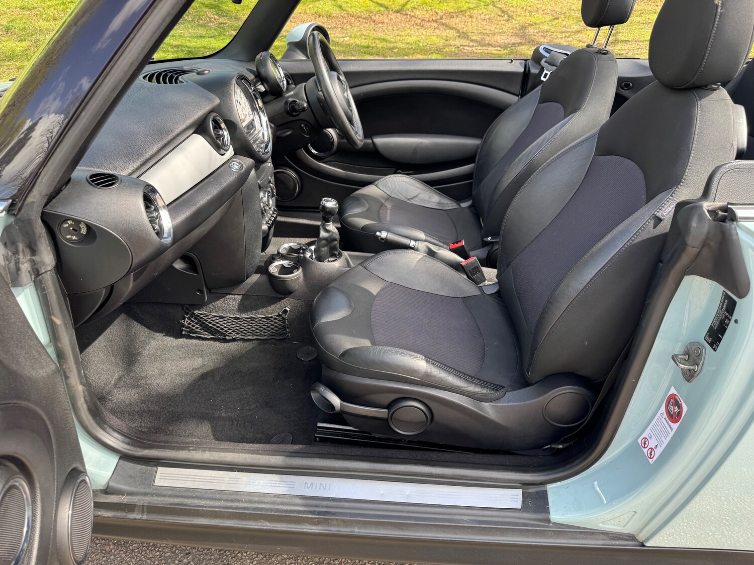 Used MINI Convertible 2012 for sale - 78210517: Photo 17