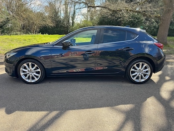 Used Mazda Mazda3 2016 for sale - 77820024: Photo