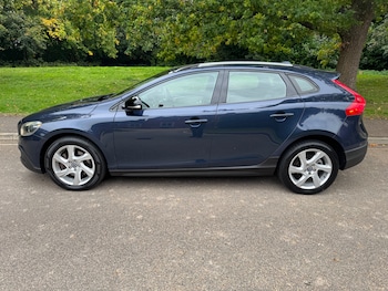 Used Volvo V40 Cross Country 2013 for sale - 76236930: Photo 4