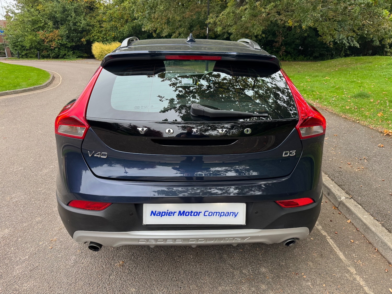 Used Volvo V40 Cross Country 2013 for sale - 76236930: Photo 6