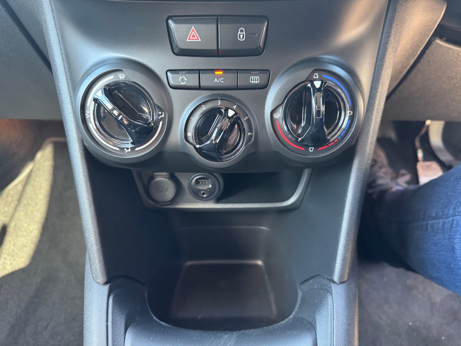 Used Peugeot 208 2017 for sale - 78111657: Photo 15