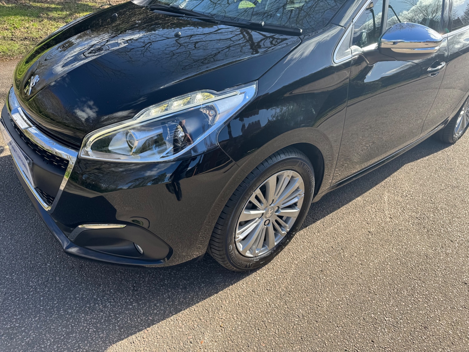 Used Peugeot 208 2017 for sale - 78111657: Photo 31