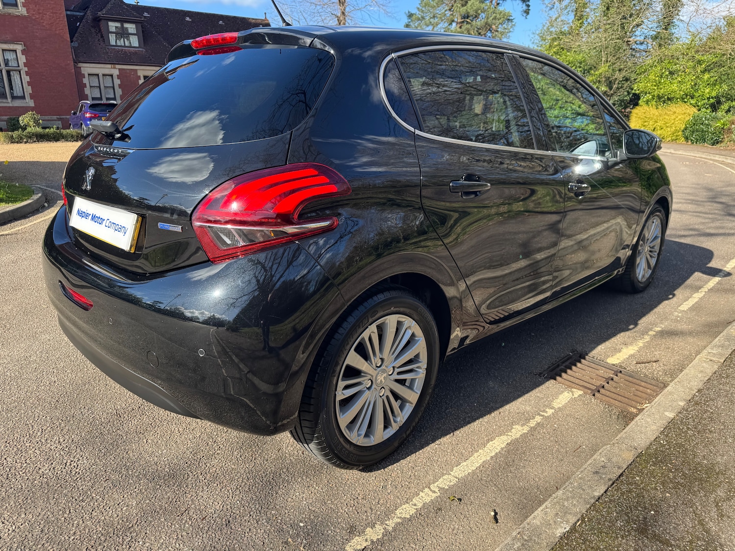 Used Peugeot 208 2017 for sale - 78111657: Photo 9