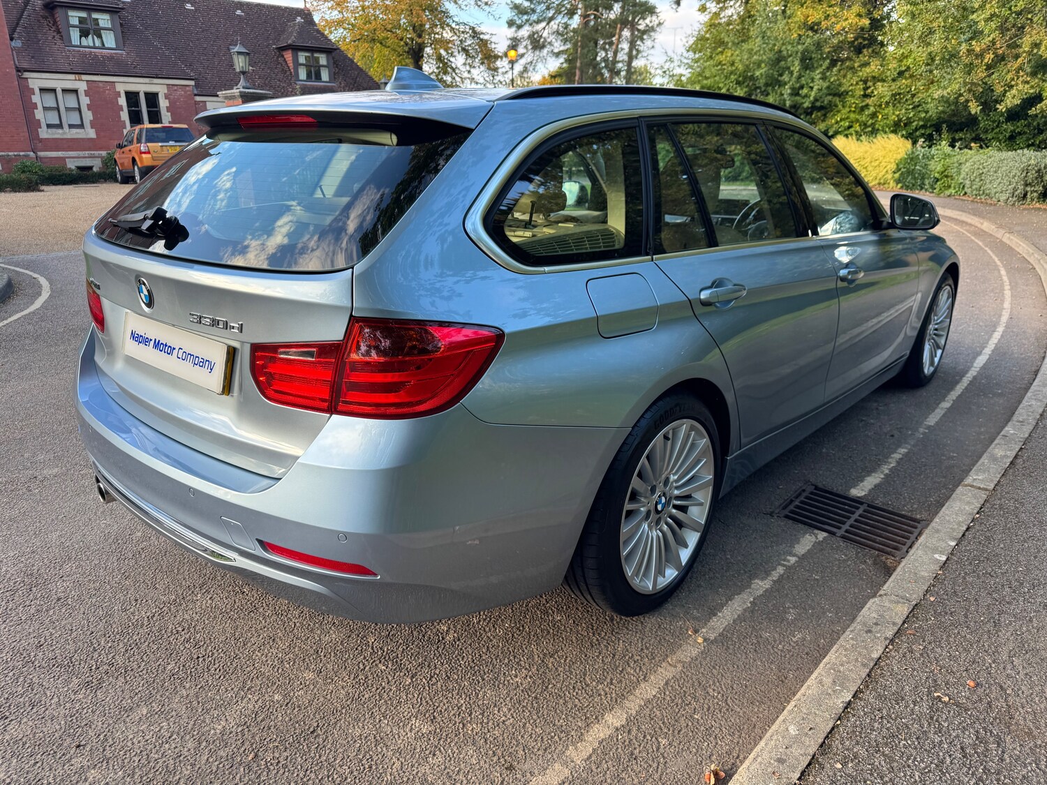 Used BMW 3 Series 2013 for sale - 76112746: Photo 11
