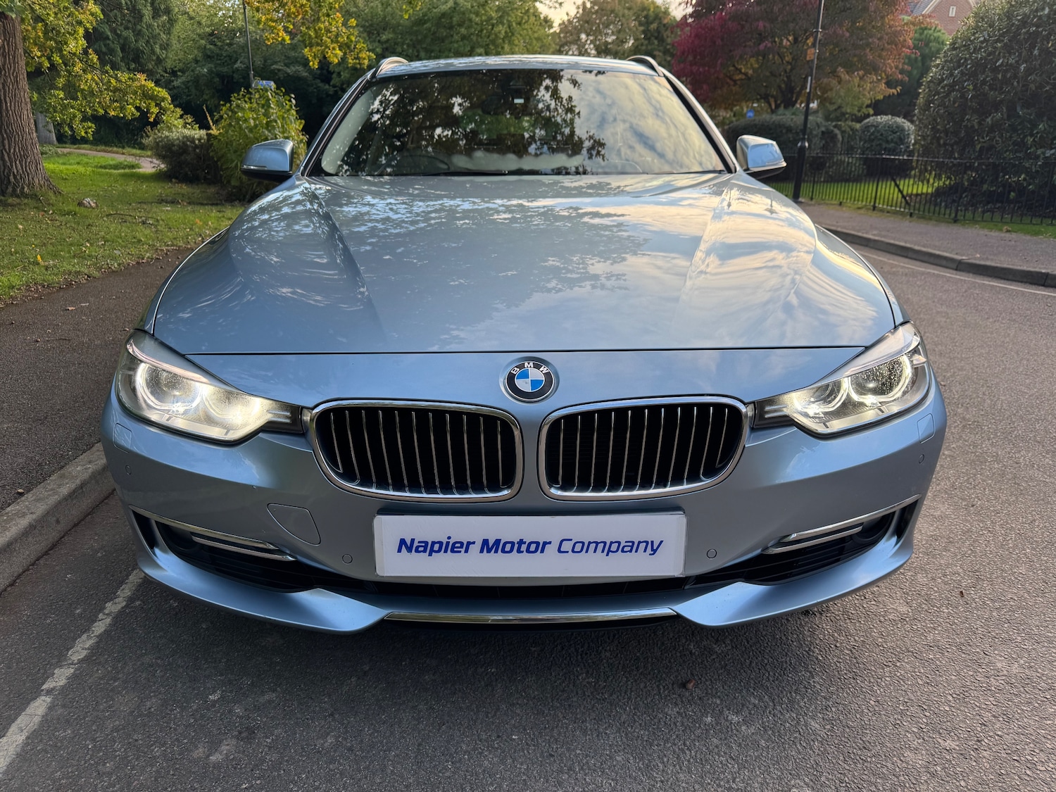 Used BMW 3 Series 2013 for sale - 76112746: Photo 2