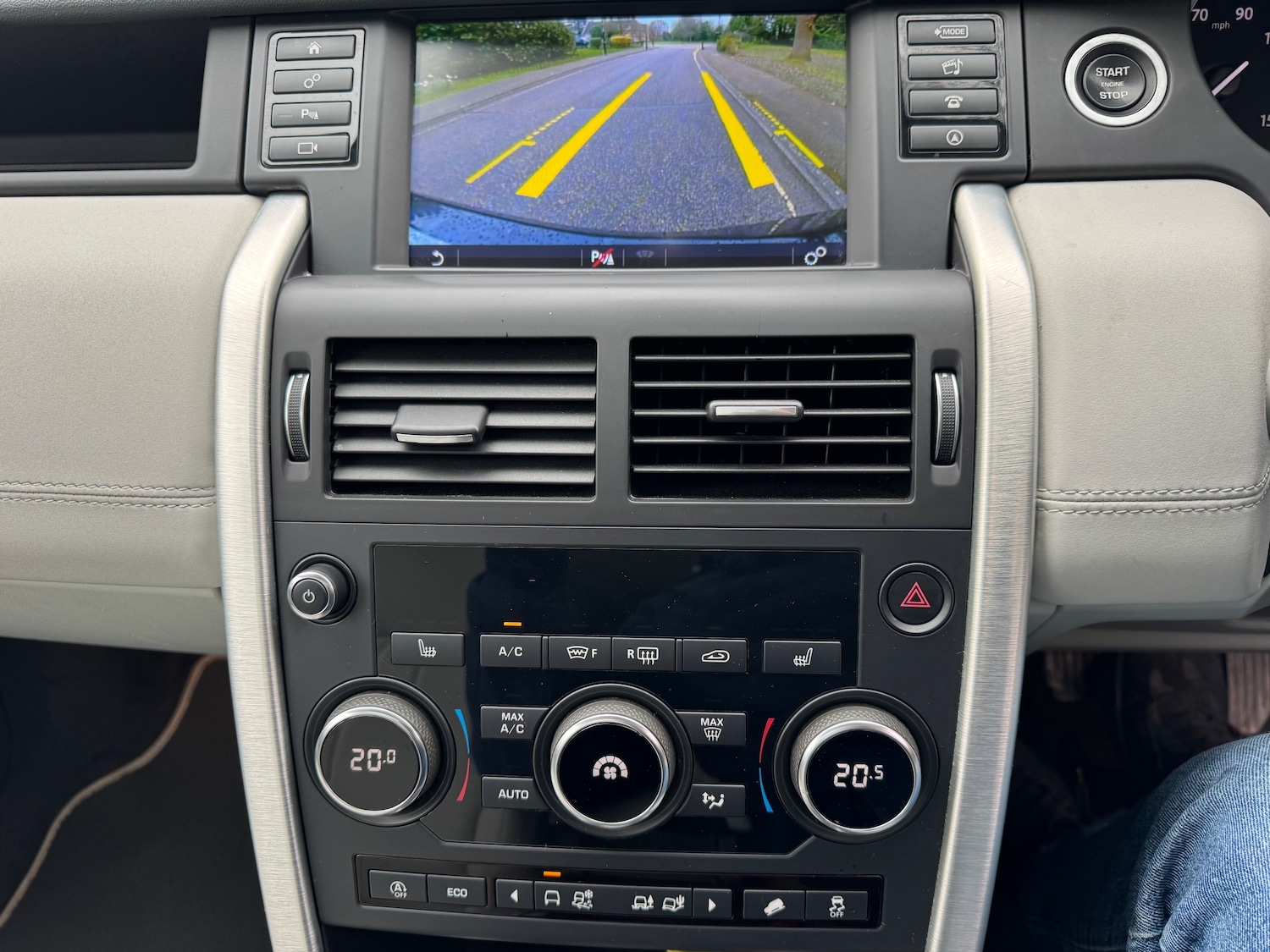 Used Land Rover Discovery Sport 2017 for sale - 77636618: Photo 15