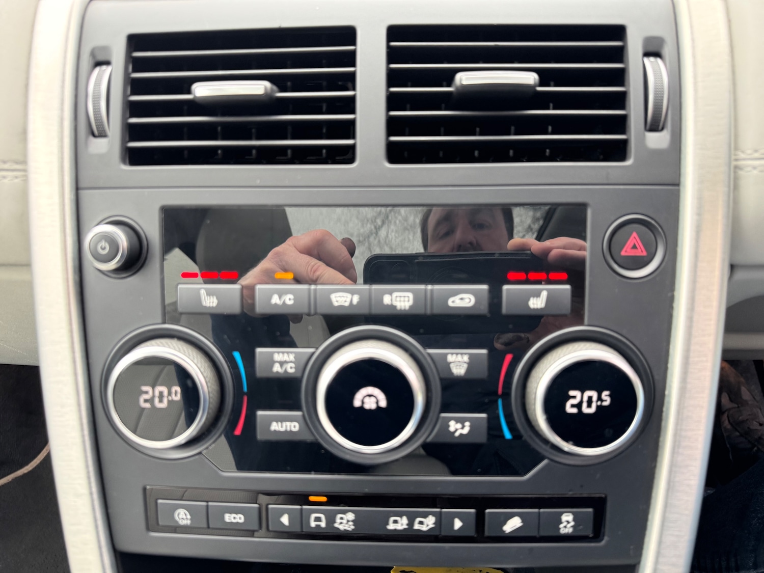 Used Land Rover Discovery Sport 2017 for sale - 77636618: Photo 16